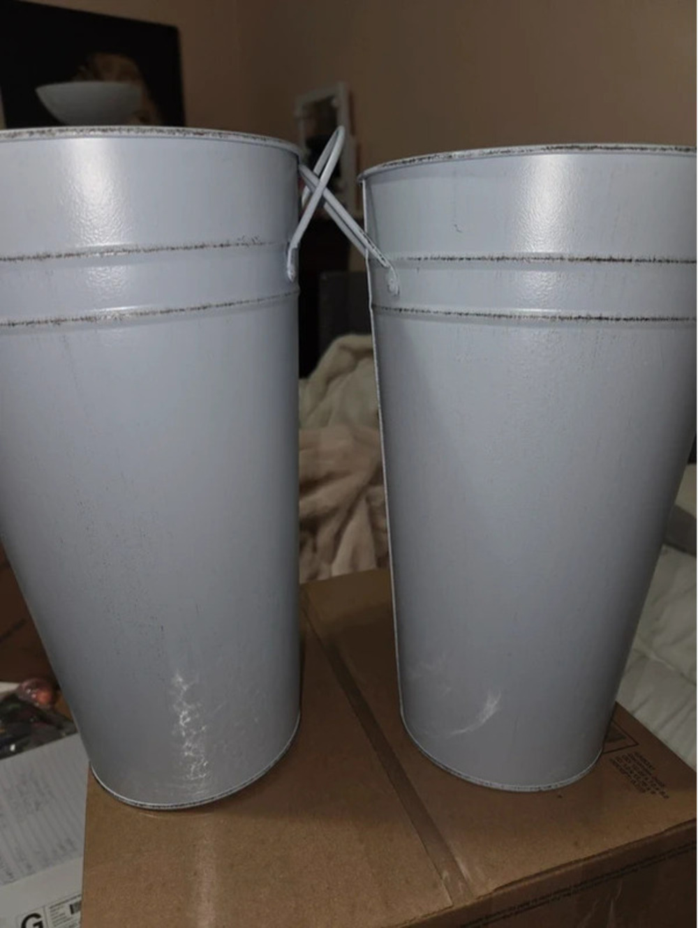 White vase set of 2 12x7